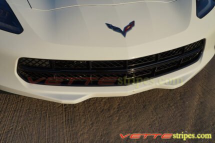 C7 Corvette Stingray front grill blackout