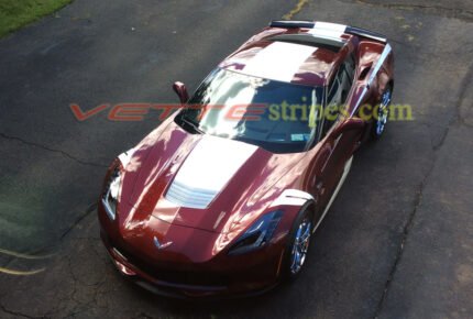 C7 grand sport with gloss white center stripes