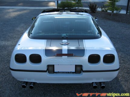 White C4 Corvette with metallic black and gunmetal CE stripes