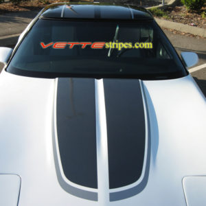 White C4 Corvette with metallic black and gunmetal CE stripes
