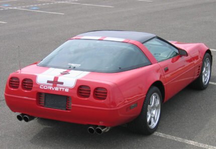 C4 Corvette with metallic silver CE1 stripe