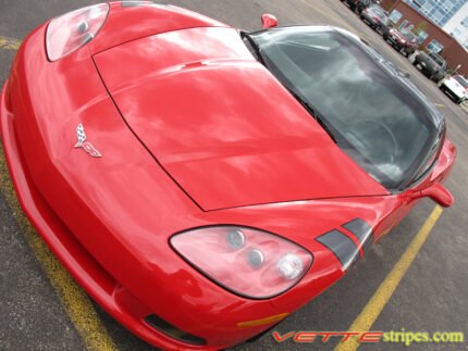 C6 Corvette Grand Sport fender hash marks stripe in dark charcoal and black