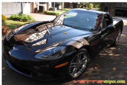 C6 Corvette Grand Sport fender hash marks stripe in cashmere and gunmetal