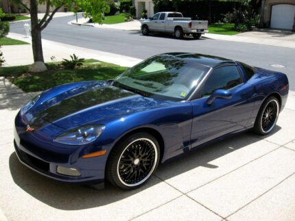 Lemans blue C6 Corvette with metallic black and metallic dark charcoal ME stripe