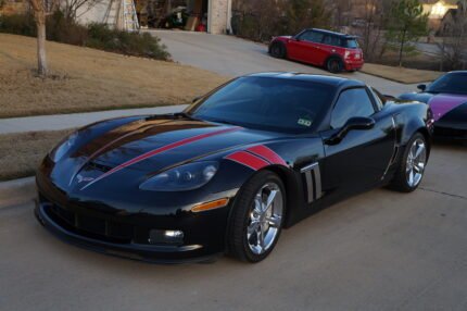 C6 Corvette Z06 Grand Sport red and silver hood spear stripe