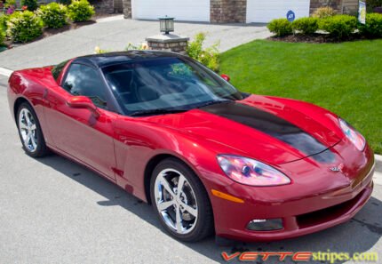 Crystal red C6 Corvette with metallic black MA stripe