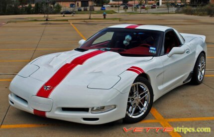 White C5 Corvette red Grand Sport stripe