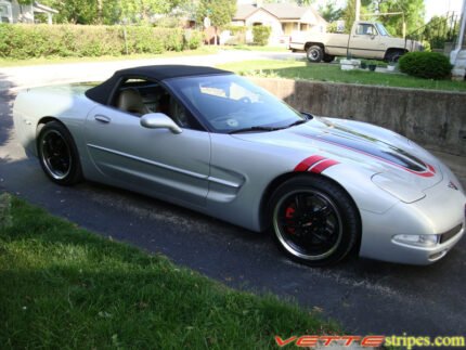 C5 Corvette red and black fender hash mark stripe