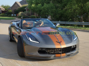 Shark grey C7 Corvette Z06 convertible with gloss kalahari GM full length dual racing stripe 2
