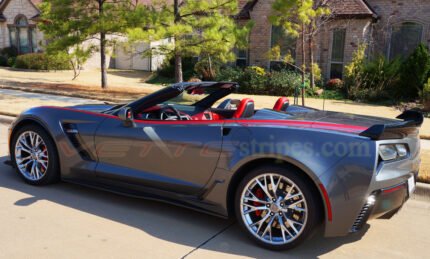 Shark gray C7 Corvette Z06 convertible with red side stripe 4