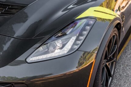 C7 Corvette Grand Sport fender stripes (OEM template Press picture)