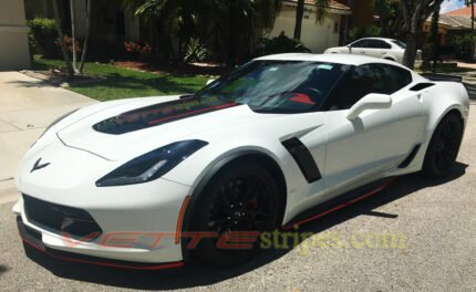 White C7 Corvette Z06 with red front splitter side skirt pinstripes