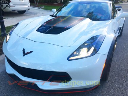 White C7 Corvette Z06 with satin black stinger 3 and red pinstripes