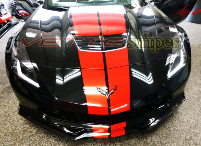 Black C7 Z06 Corvette with GM full length dual racing ME stripes in red