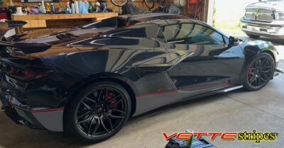 Black C8 Corvette Z06 with C8R side stripes