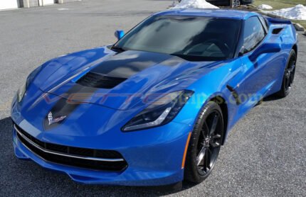 C7 Corvette Stingray laguna blue with carbon flash ME2 stripe