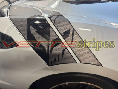 C8 Corvette Stingray OEM alike rear jake fender hash stripe with C8R script