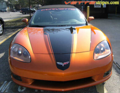 Corvette C6 atomic orange with metallic black 427 edition stripe
