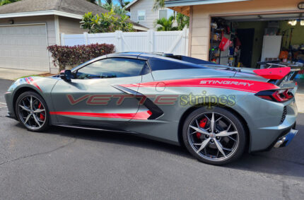 Hypersonic gray C8 Corvette Stingray with torch red side stripes 3