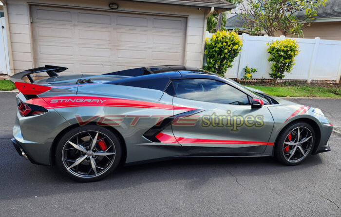 Hypersonic gray C8 Corvette Stingray with torch red side stripes 3