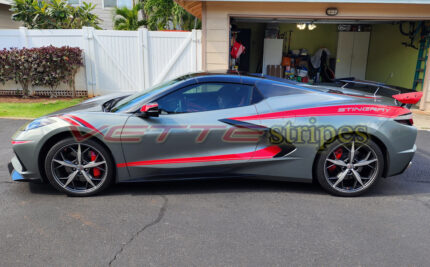 Hypersonic gray C8 Corvette Stingray with torch red side stripes 3