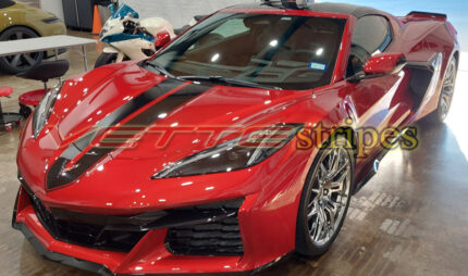 Redmist C8 Corvette Z06 with 3M 2080 HG gloss carbon flash ME3 stripes