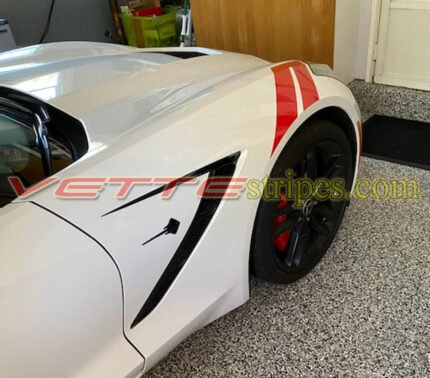 White C7 Stingray with Mike style fender hash marks