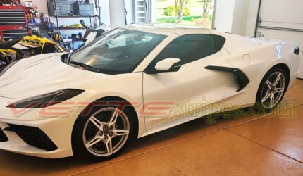 White C8 Corvette with 3M 2080 gloss white Z51 5 open spoke wheel decals